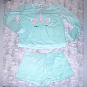 Size L unicorn PJs
